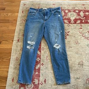 NWOT Abercrombie The Super Skinny High Rise. Size 32/14 short